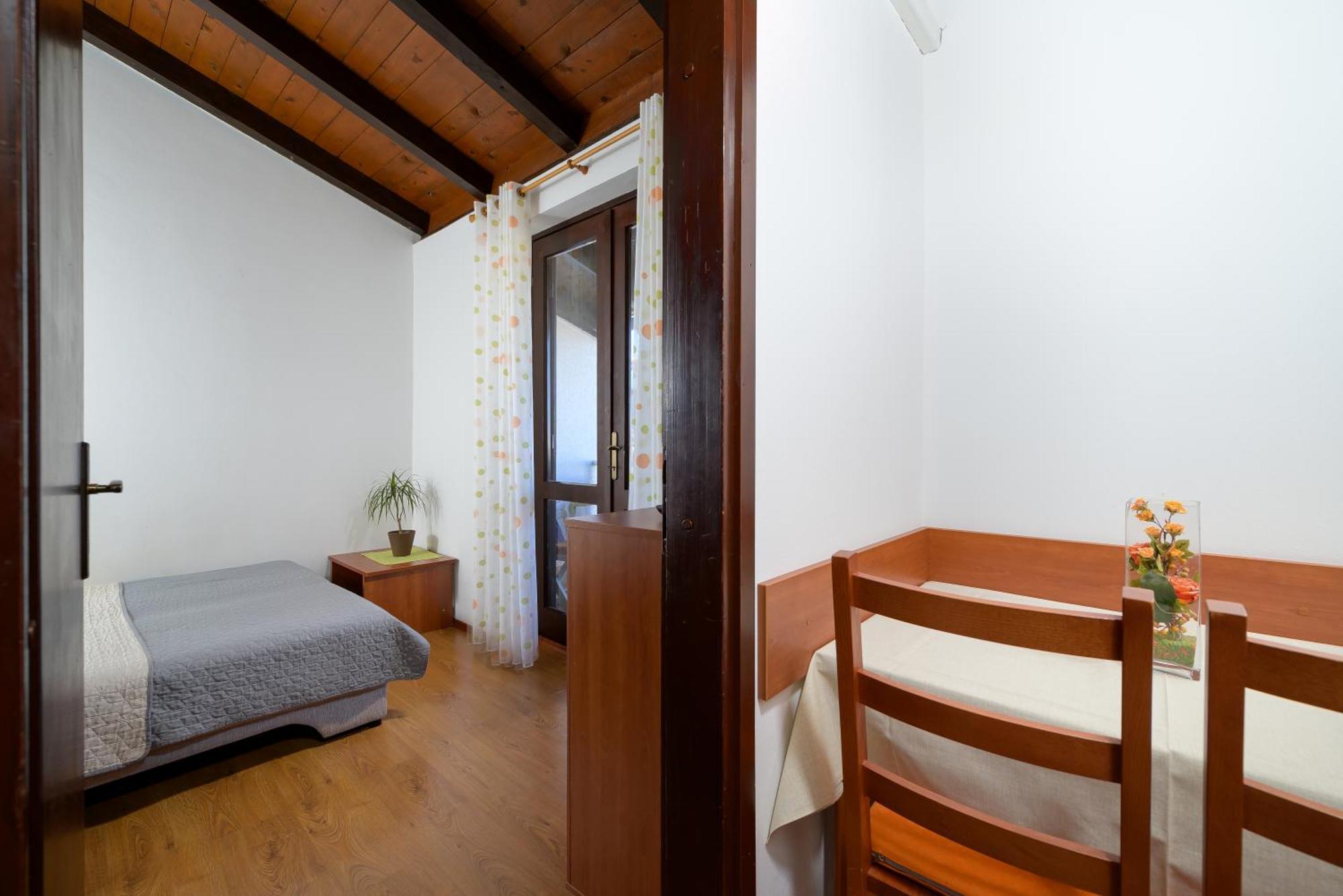 Apartment Pinjola Poreč Exteriör bild