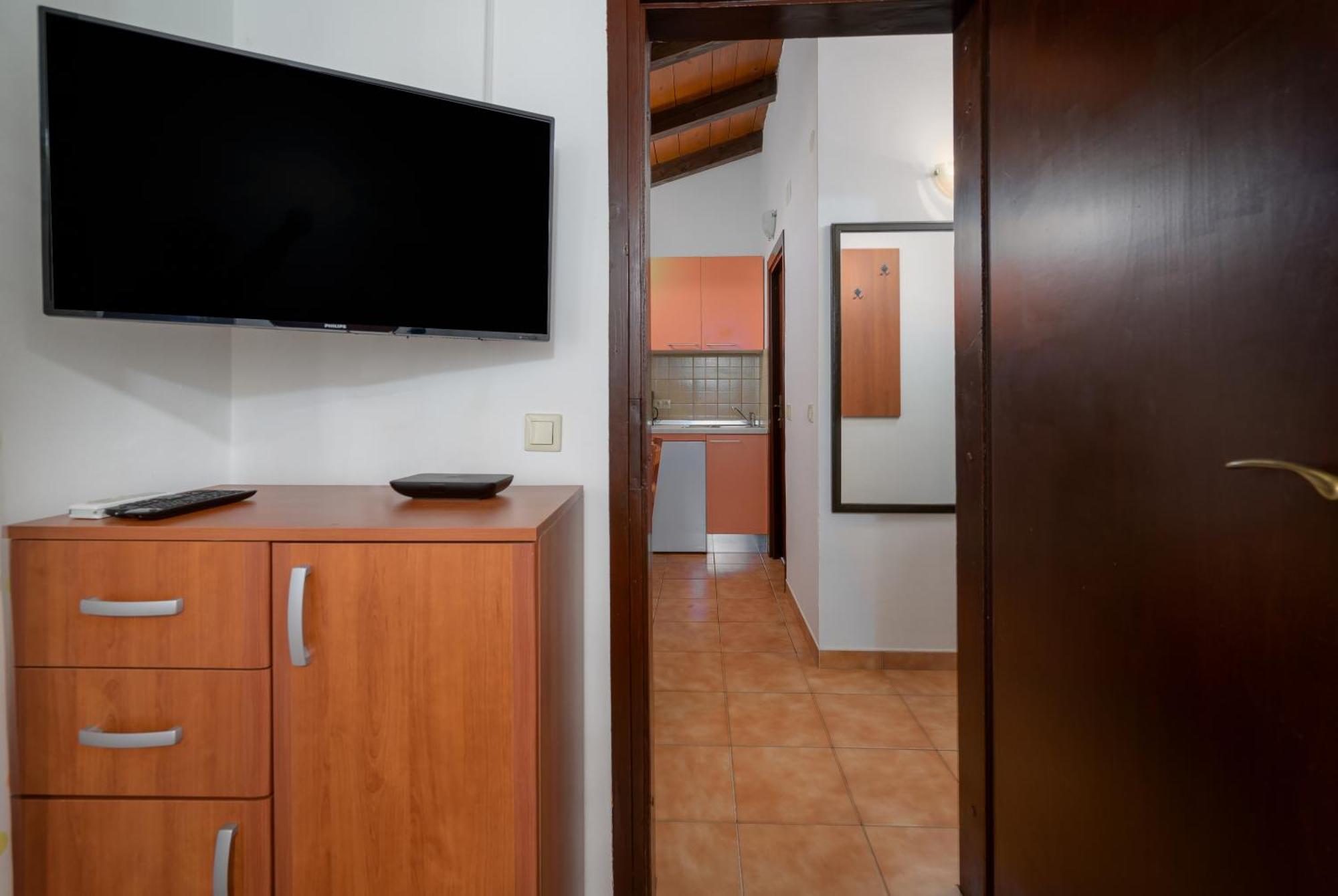 Apartment Pinjola Poreč Exteriör bild