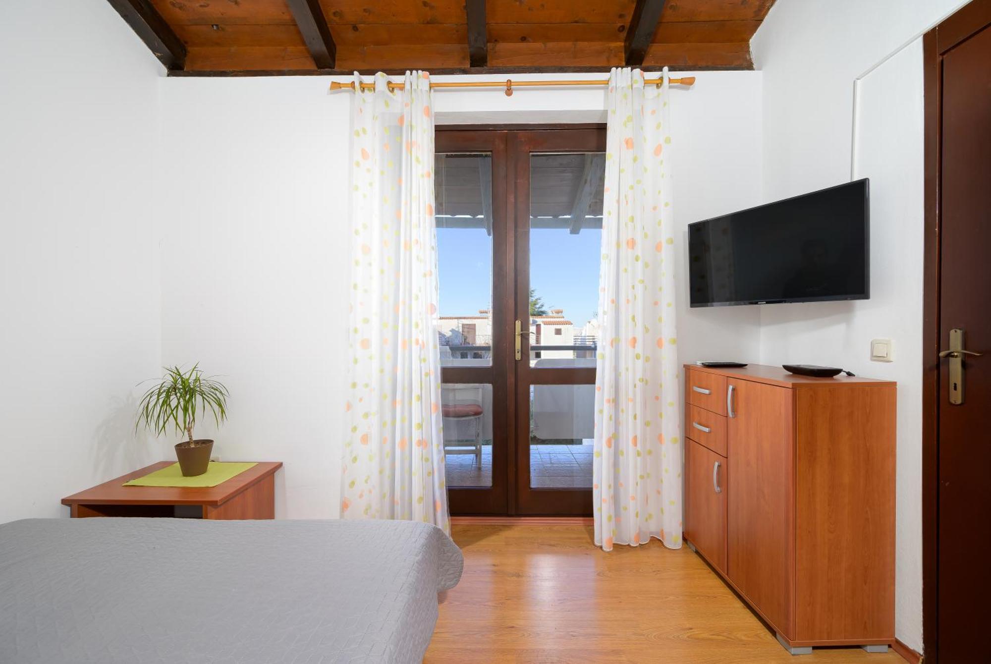 Apartment Pinjola Poreč Exteriör bild